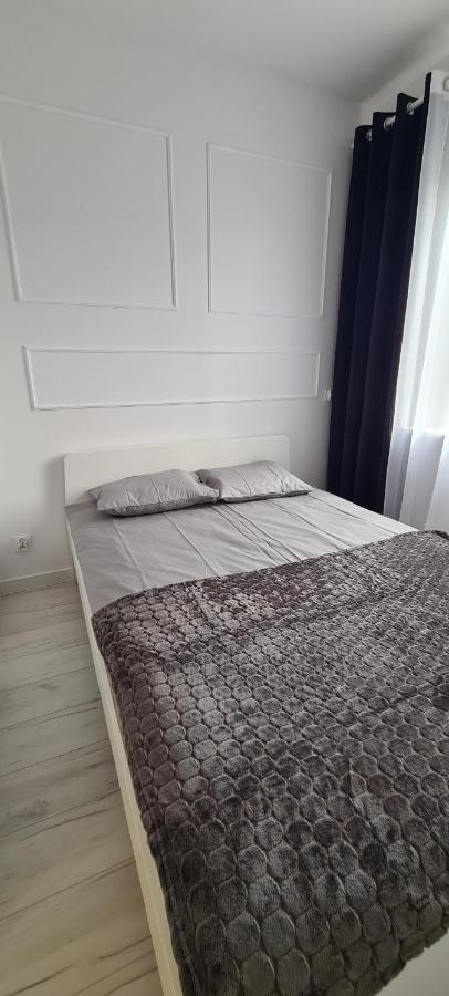 44 - Apartamenty Siedlce - Nowy Apartament W Centrum Przy Ul Czerwonego Krzyza Экстерьер фото