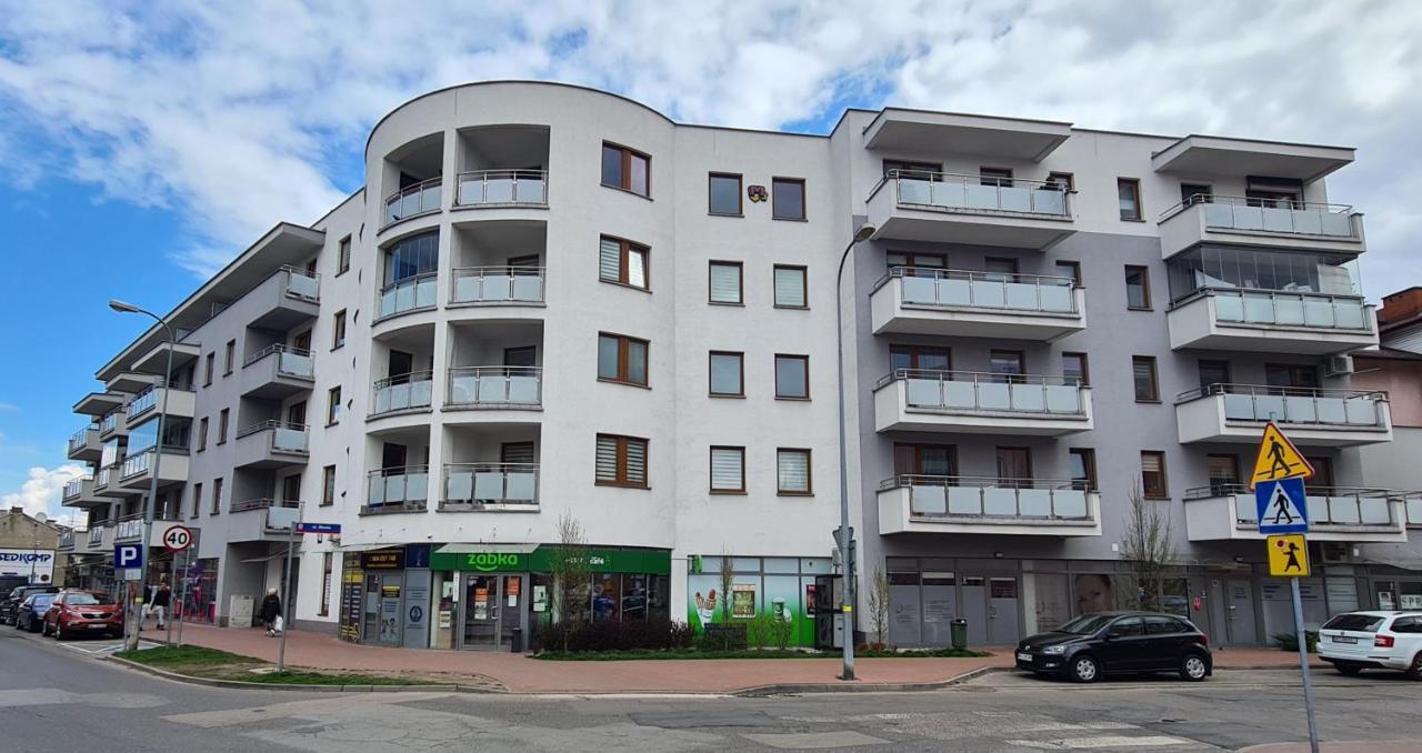 44 - Apartamenty Siedlce - Nowy Apartament W Centrum Przy Ul Czerwonego Krzyza Экстерьер фото