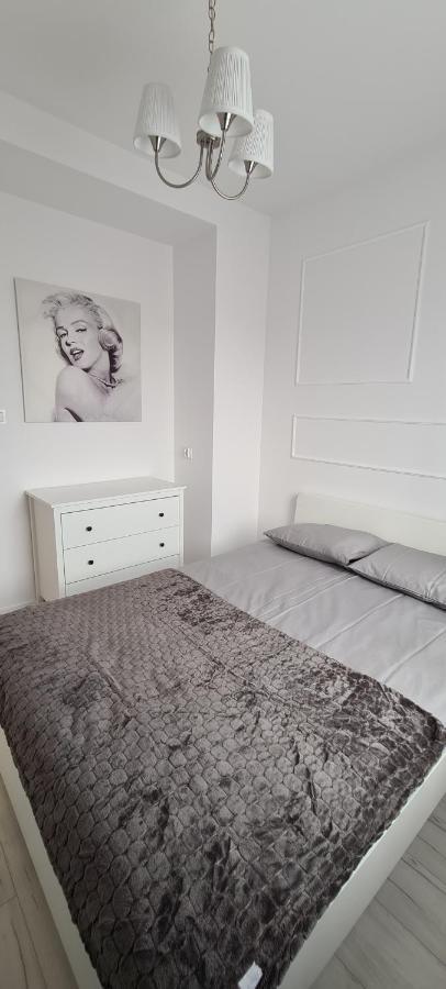 44 - Apartamenty Siedlce - Nowy Apartament W Centrum Przy Ul Czerwonego Krzyza Экстерьер фото